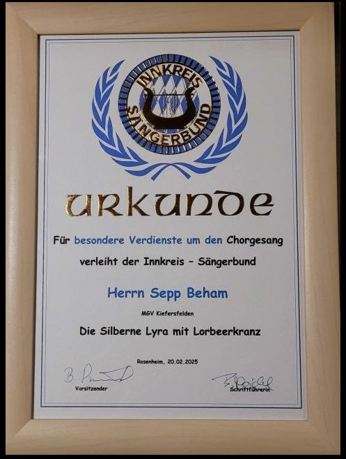 2025-07 Ehrung Josef Beham.jpg